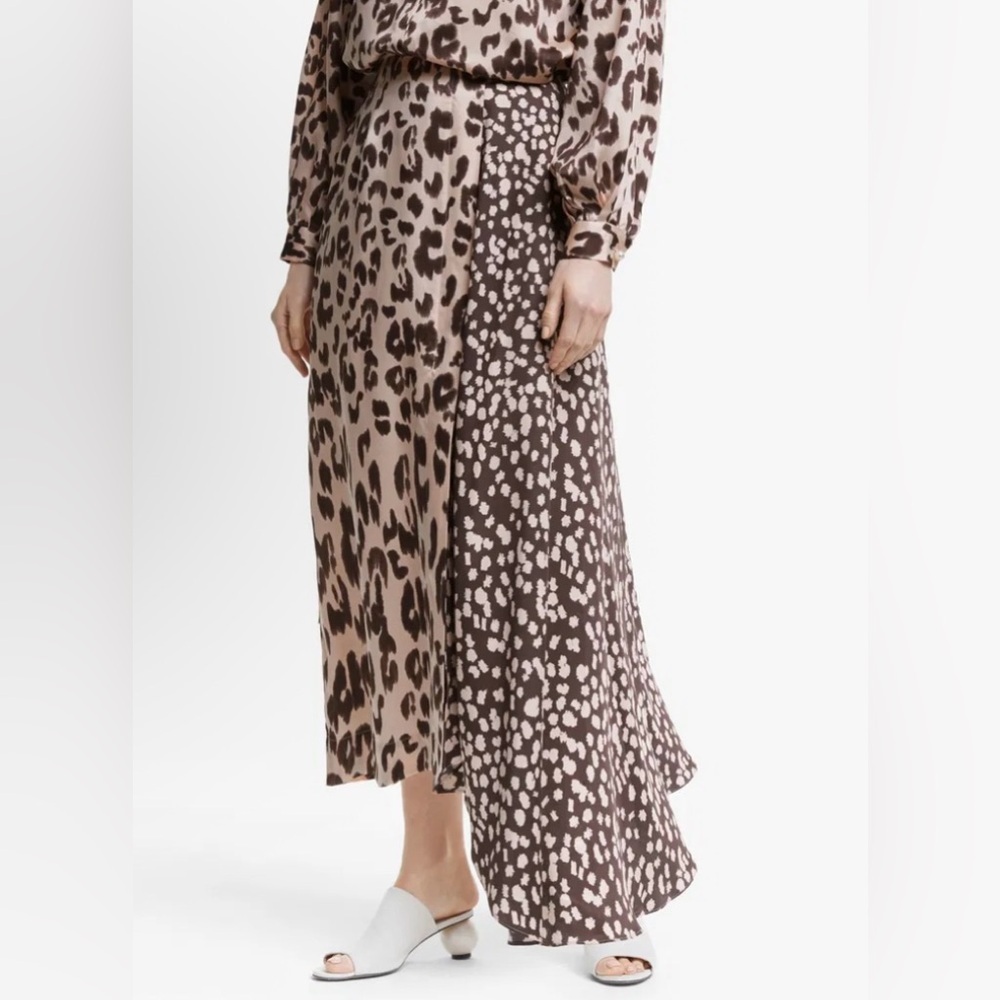 Mother Of Pearl Boho Two Tone Leopard Print Asymmetrical Skirt